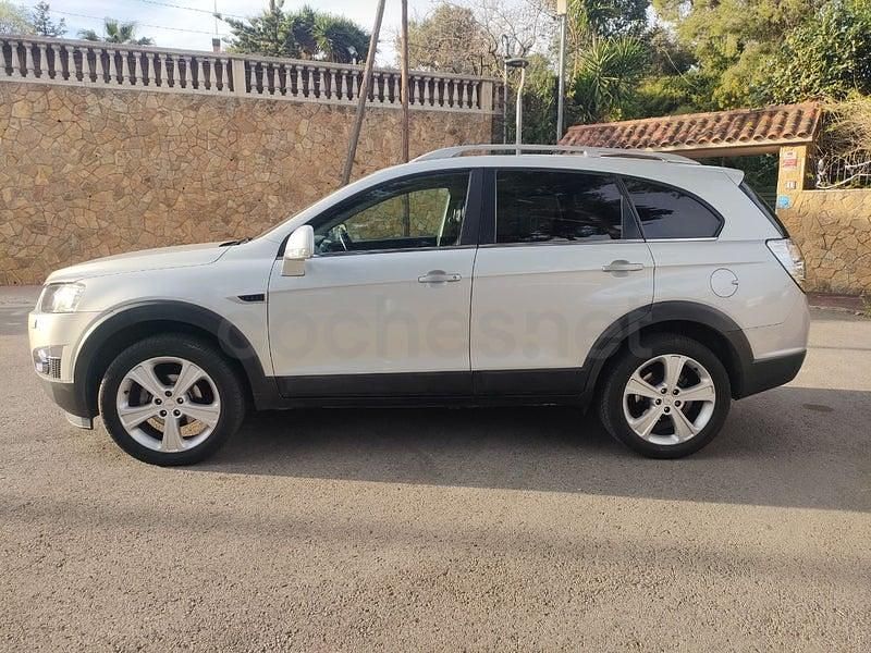 Usado Chevrolet Captiva LTZ 184 CV (135 kW) 2013 Gris / plata SUV