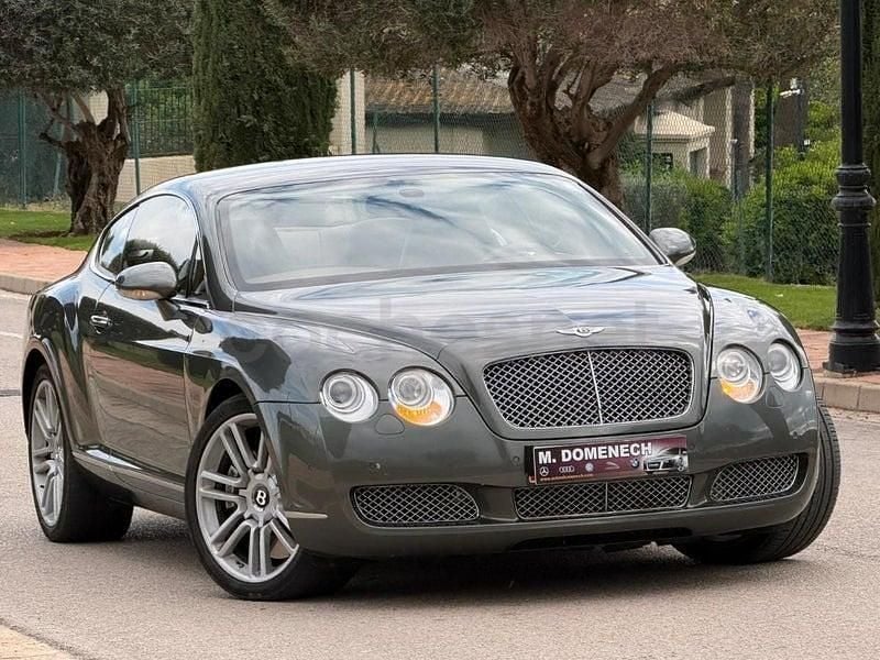 Usado Bentley Continental GT 560 CV (411 kW) 2004 Gris / plata Coupe