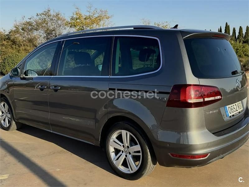 Gris / plata Usado 2018 VW Sharan Advance Monovolumen | 15.500 € (Super precio) - Imagen 1/4