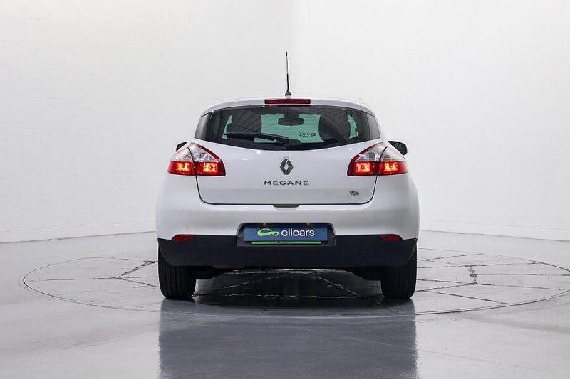 Usado Renault Mégane III LIMITED 116 CV (85 kW) 2014 Blanco Utilitario