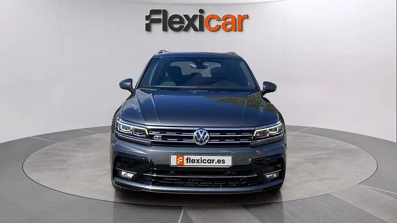 Usado VW Tiguan Sportline 151 CV (111 kW) 2019 Gris SUV