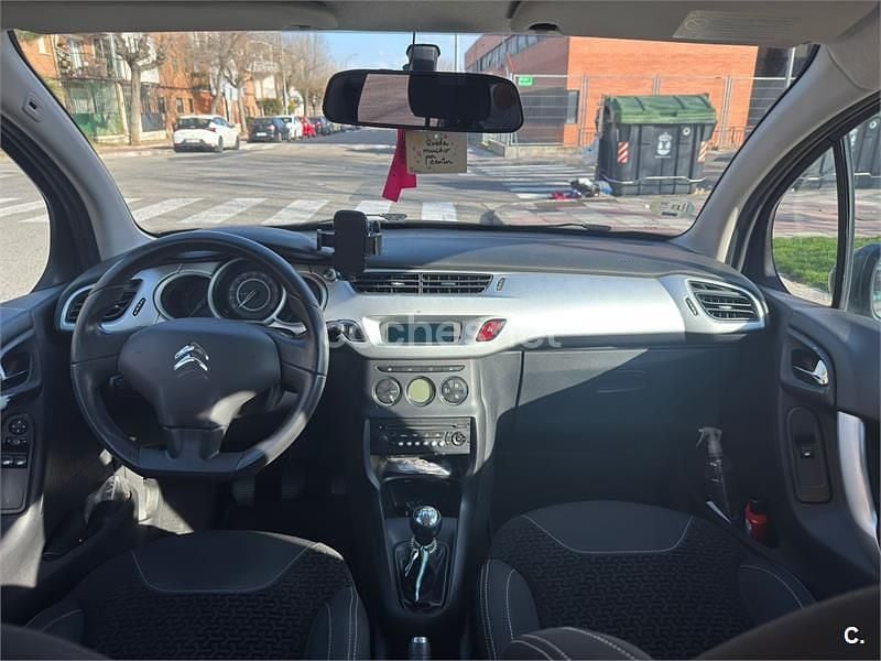Usado Citroën C3 70 CV (51 kW) 2010 Gris / plata Berlina