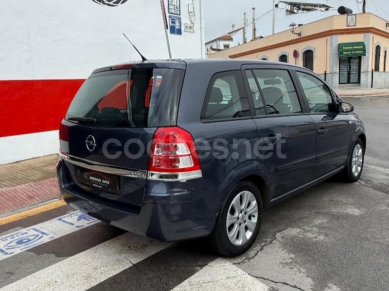 Usado Opel Zafira Energy 110 CV (80 kW) 2009 Gris / plata Monovolumen