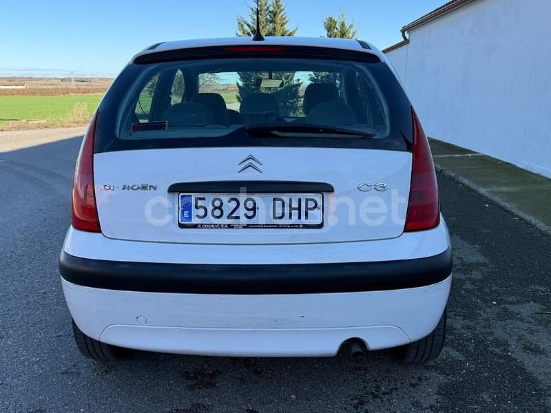 Usado Citroën C3 XTR 90 CV (66 kW) 2005 Blanco Berlina