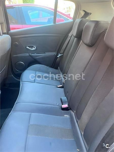 Negro Usado 2011 Renault Mégane III Dynamique Berlina | 4850 € (Buen precio) - Imagen 1/4