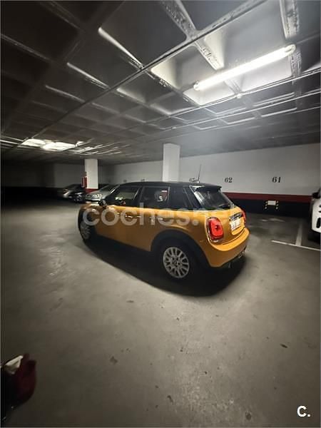 Usado Mini Cooper D 116 CV (85 kW) 2015 Naranja Utilitario