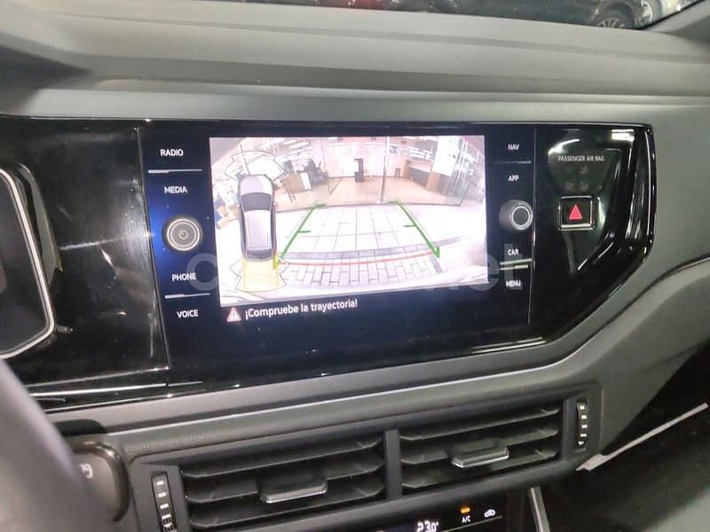 Usado VW Taigo R-line 150 CV (110 kW) 2022 Gris / plata SUV