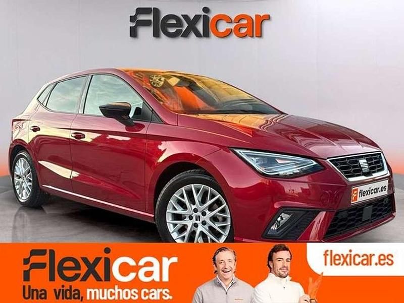 Rojo Usado 2024 Seat Ibiza FR Berlina | 15.990 € (Precio justo) - Imagen 1/4
