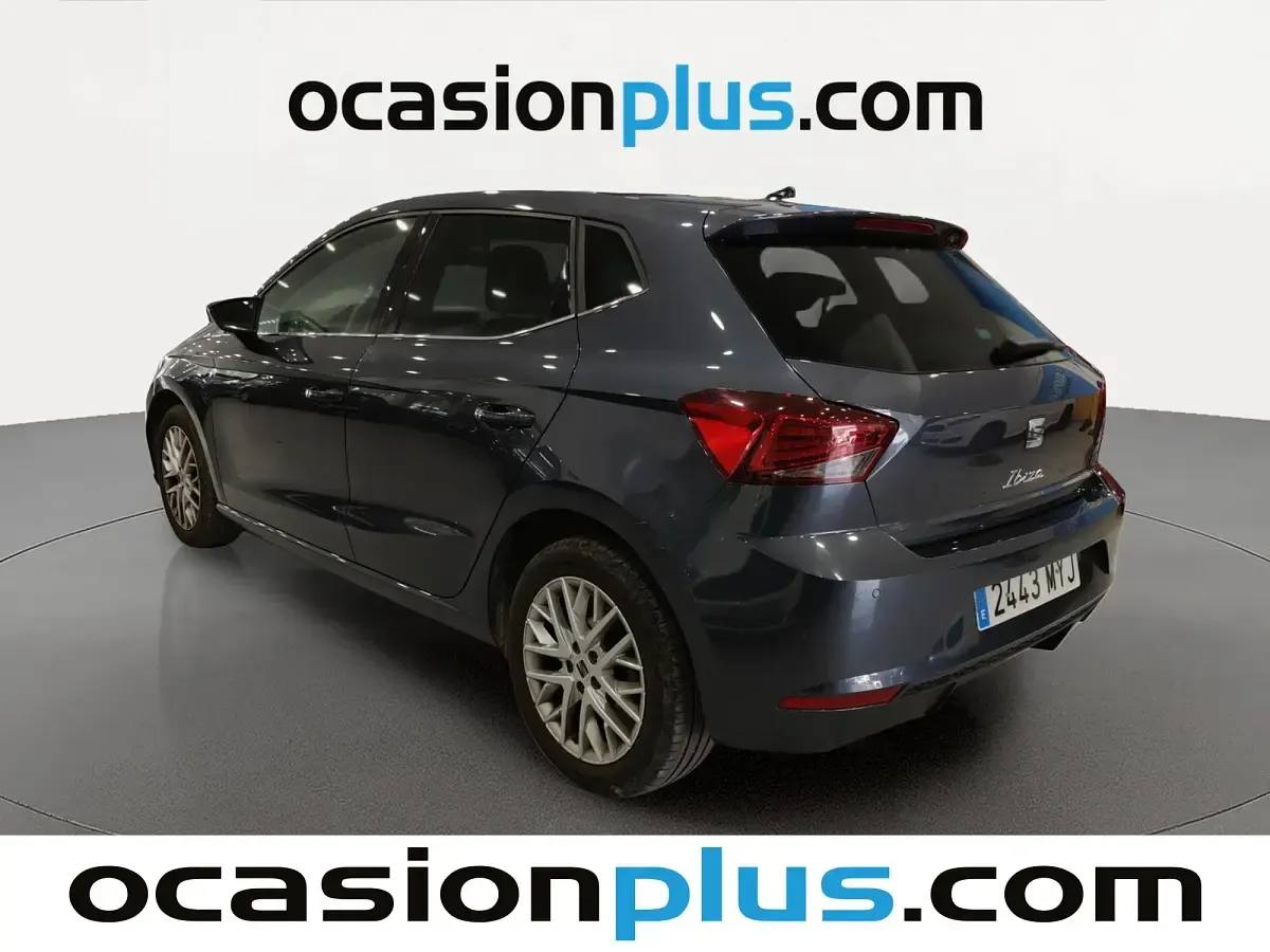 Usado Seat Ibiza XCELLENCE 116 CV (85 kW) 2025 Gris Utilitario