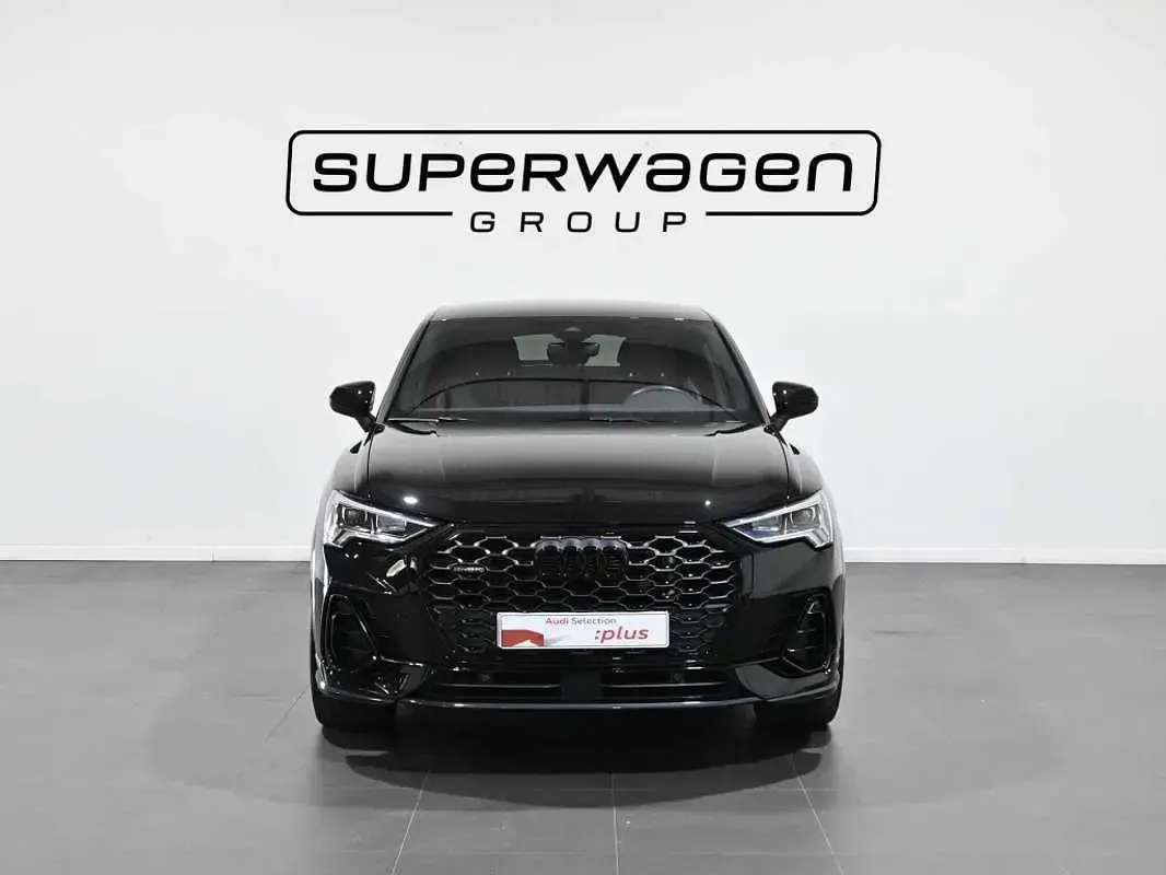 Usado Audi Q3 Sportback 190 CV (139 kW) 2022 Negro SUV