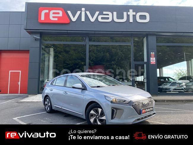 Usado Hyundai Ioniq 141 CV (103 kW) 2018 Gris / plata Utilitario