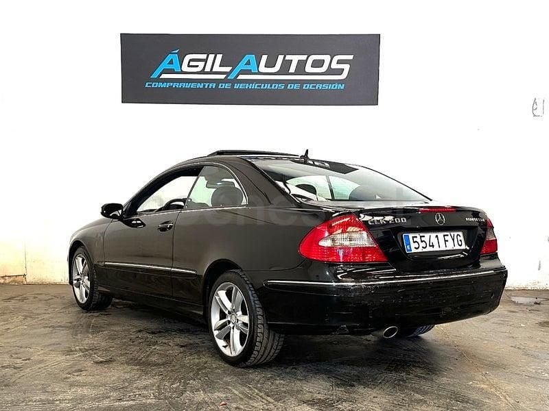 Usado Mercedes CLK200 Avantgarde 184 CV (135 kW) 2007 Negro Coupe