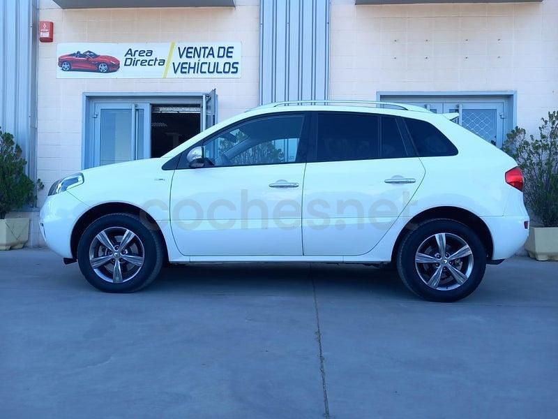 Usado Renault Koleos Bose Edition 150 CV (110 kW) 2012 Blanco SUV