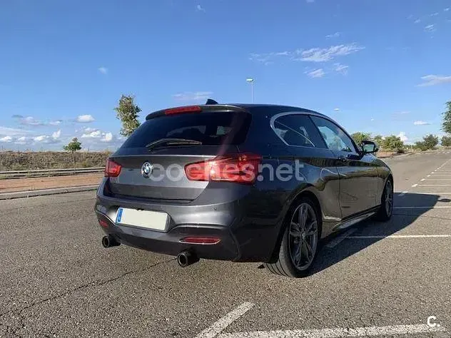 Usado BMW M135 M Performance 320 CV (235 kW) 2015 Gris / plata Utilitario