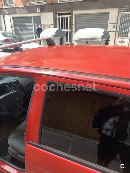 Usado Chevrolet Matiz 51 CV (37 kW) 2004 Rojo Utilitario
