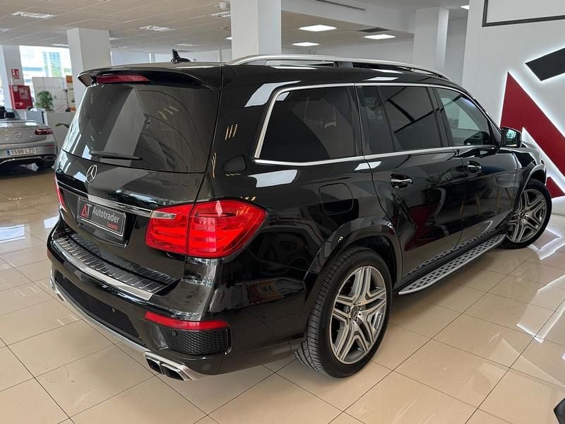 Usado Mercedes GL63 AMG AMG 557 CV (409 kW) 2013 Negro SUV