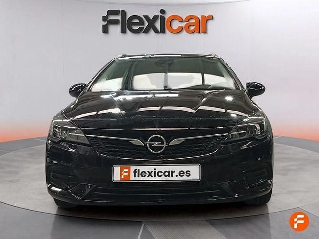 Usado Opel Astra Elegance 130 CV (95 kW) 2021 Negro Berlina