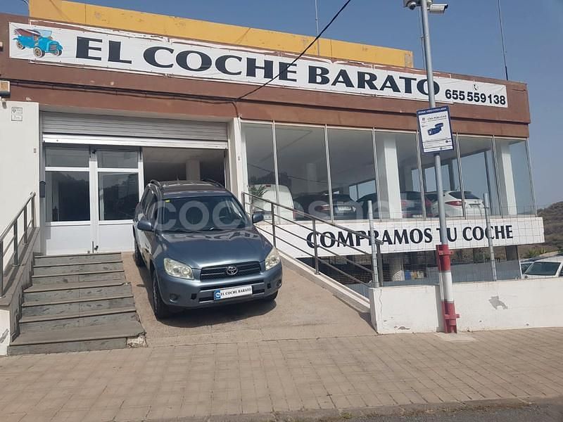 Gris / plata Usado 2006 Toyota RAV4 Sol SUV | 8900 € (Un poco caro) - Imagen 1/4