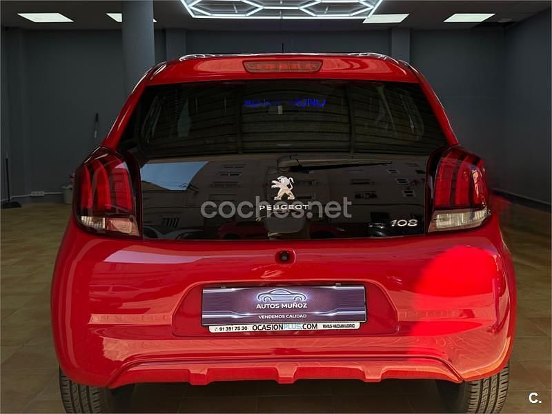 Usado Peugeot 108 82 CV (60 kW) 2017 Rojo Utilitario