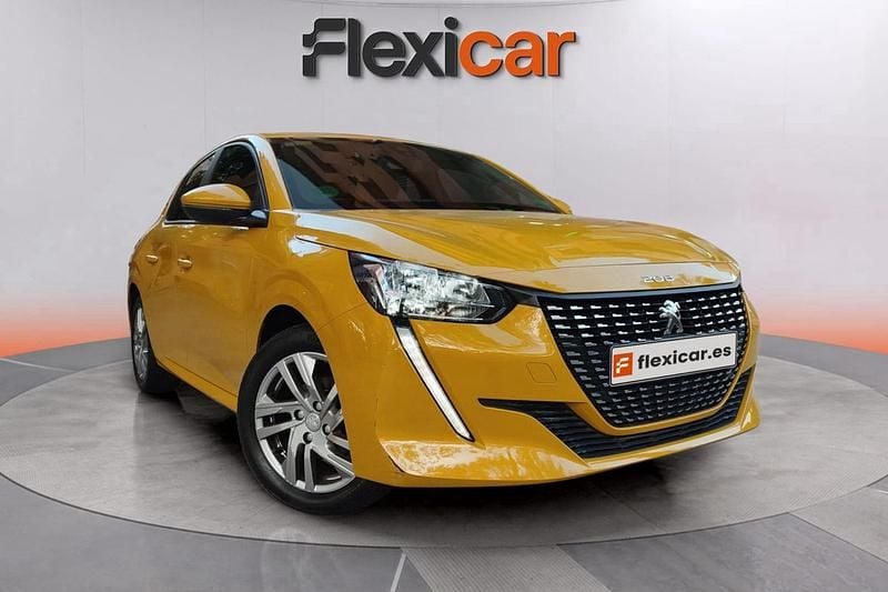 Amarillo Usado 2019 Peugeot 208 Active Utilitario | 7990 € (Precio justo) - Imagen 1/4