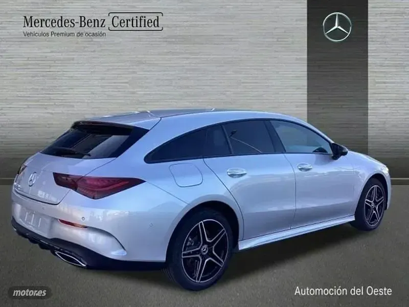 Usado Mercedes CLA250e 218 CV (160 kW) 2024 Plateado Coupe