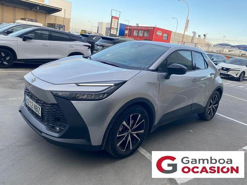 Usado Toyota C-HR Advance 140 CV (102 kW) 2025 Gris SUV