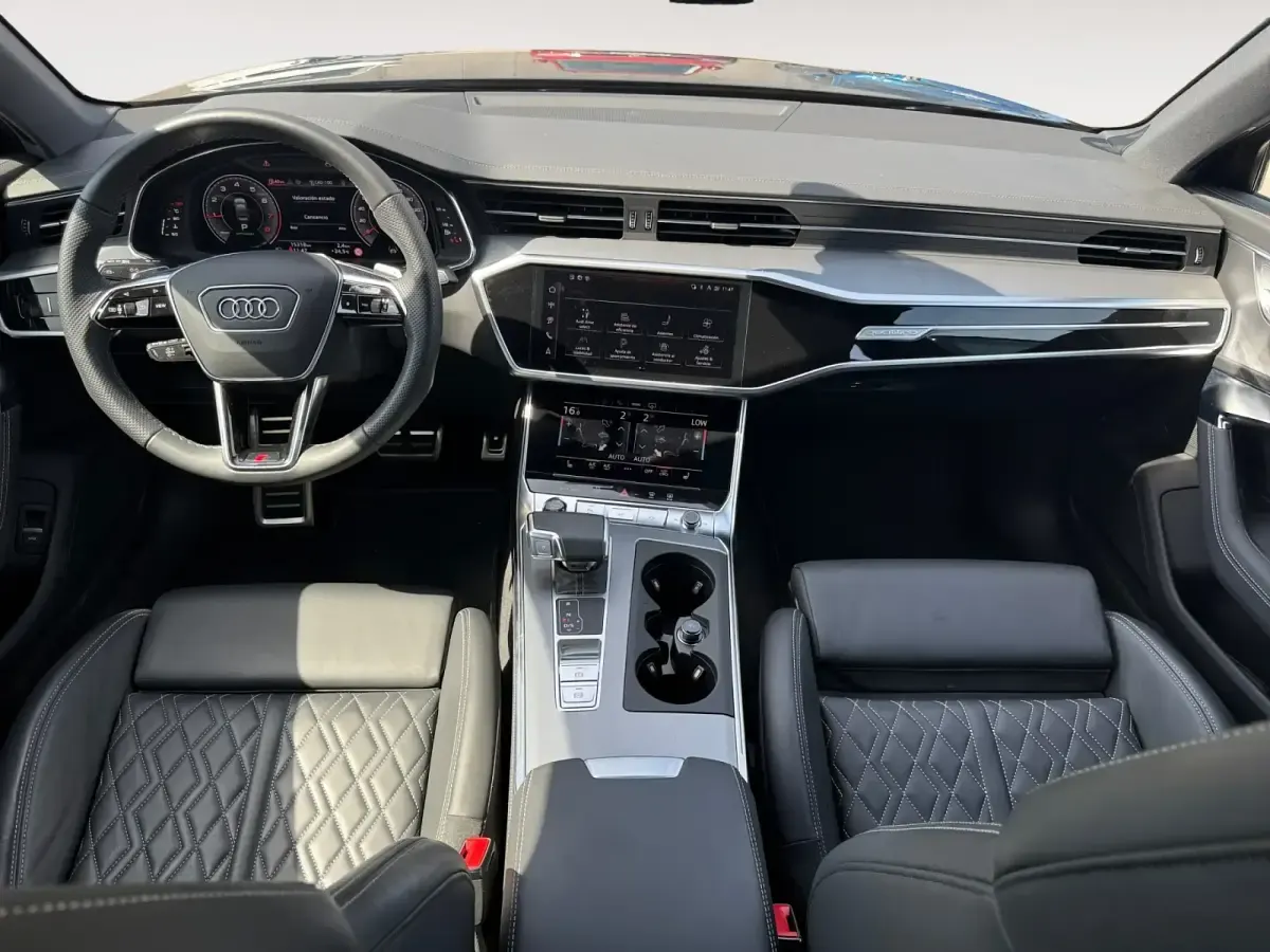 Usado Audi A6 265 CV (194 kW) 2023 Negro Berlina