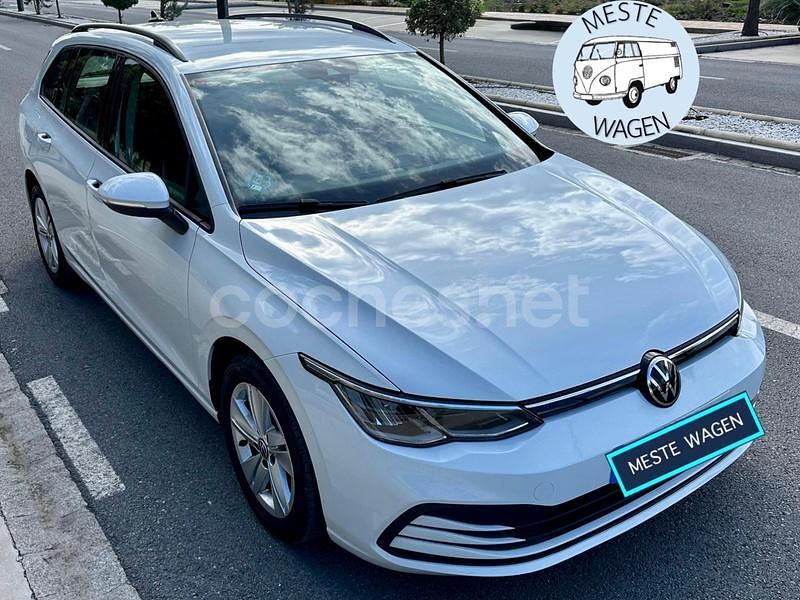 Usado VW Golf VIII 115 CV (84 kW) 2021 Blanco Familiar