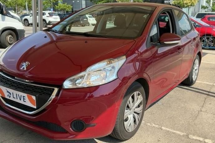 Usado Peugeot 208 Active 70 CV (51 kW) 2012 Utilitario