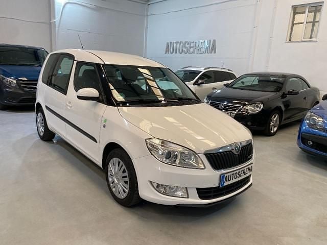 Blanco Usado 2011 Skoda Roomster Ambition Familiar | 6500 € - Imagen 1/4
