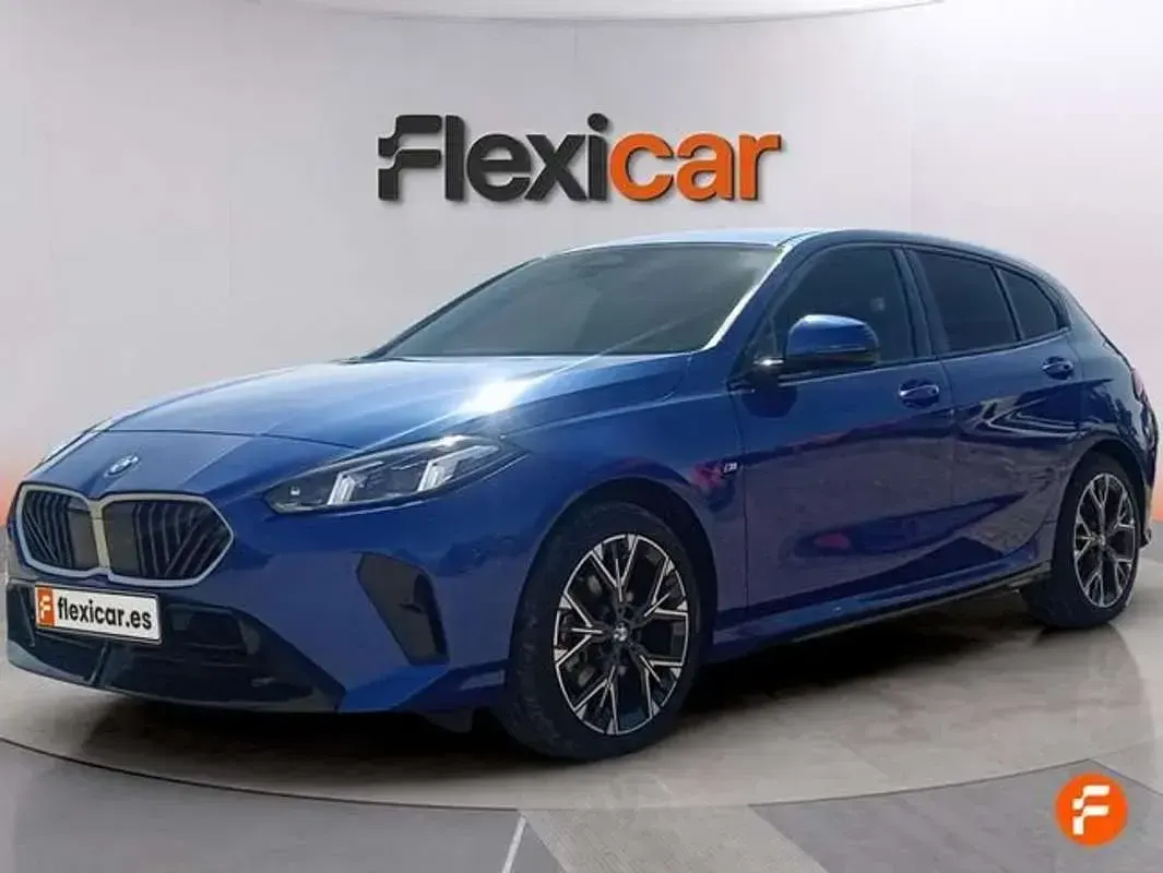 Usado BMW 116 150 HP (110 kW) 2025 Azul Citadino