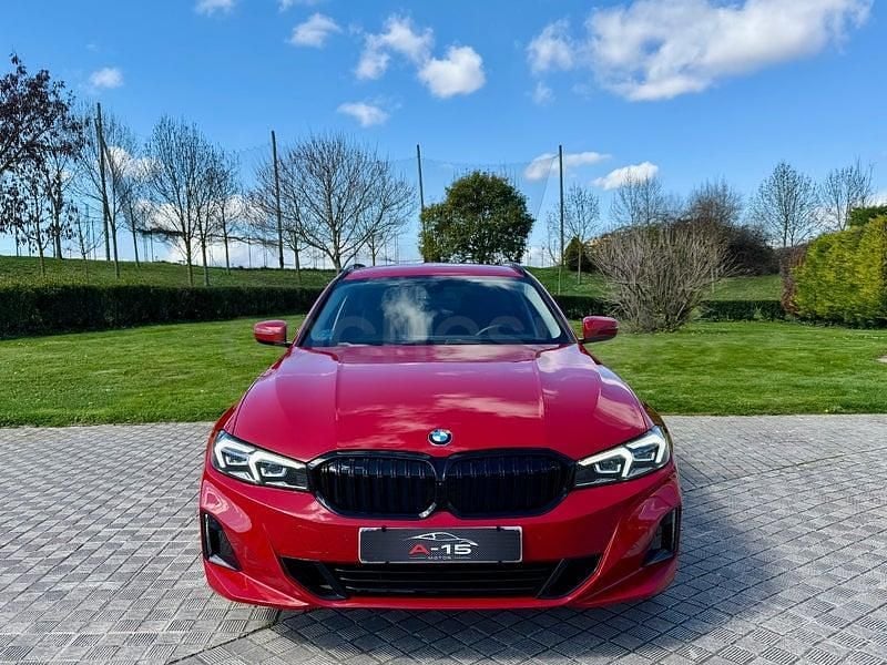 Usado BMW 318 Comfort Edition 150 CV (110 kW) 2023 Rojo Familiar