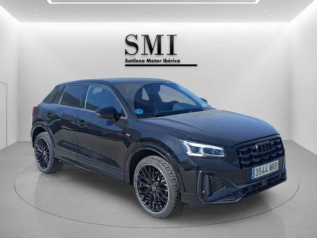 Usado Audi Q2 150 CV (110 kW) 2024 Negro SUV