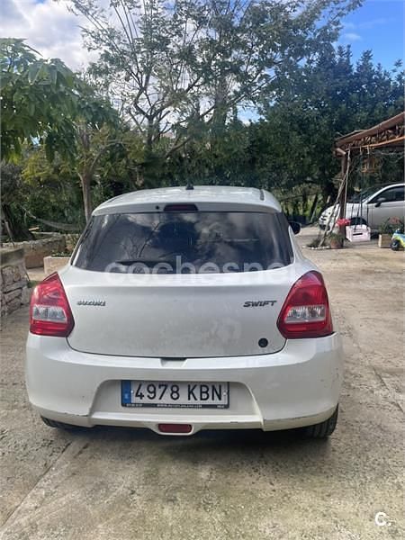 Usado Suzuki Swift 111 CV (81 kW) 2017 Blanco Utilitario