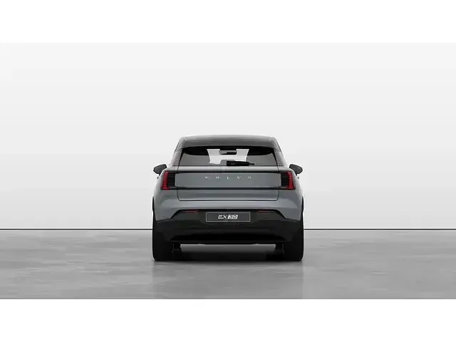 Usado Volvo EX30 Plus 200 kW (272 CV) 2023 Gris SUV