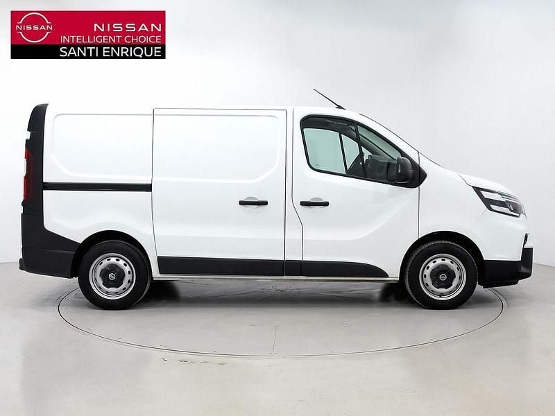 Usado Nissan Primastar 110 CV (80 kW) 2023 Blanco Monovolumen
