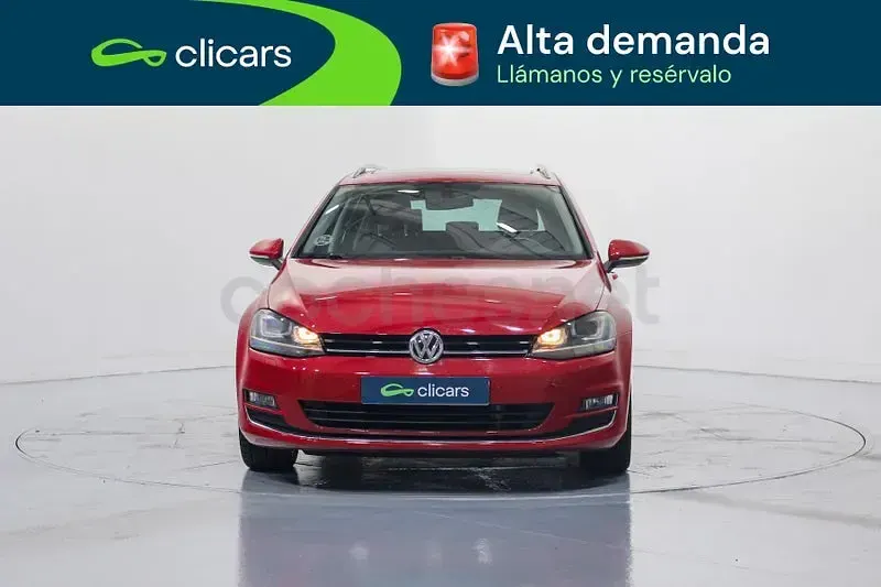 Usado VW Golf Sportsvan Sportline 150 CV (110 kW) 2015 Rojo Monovolumen