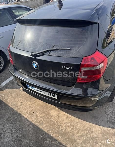 Negro Usado 2008 BMW 118 Sport Line Utilitario | 6500 € (Precio justo) - Imagen 1/4