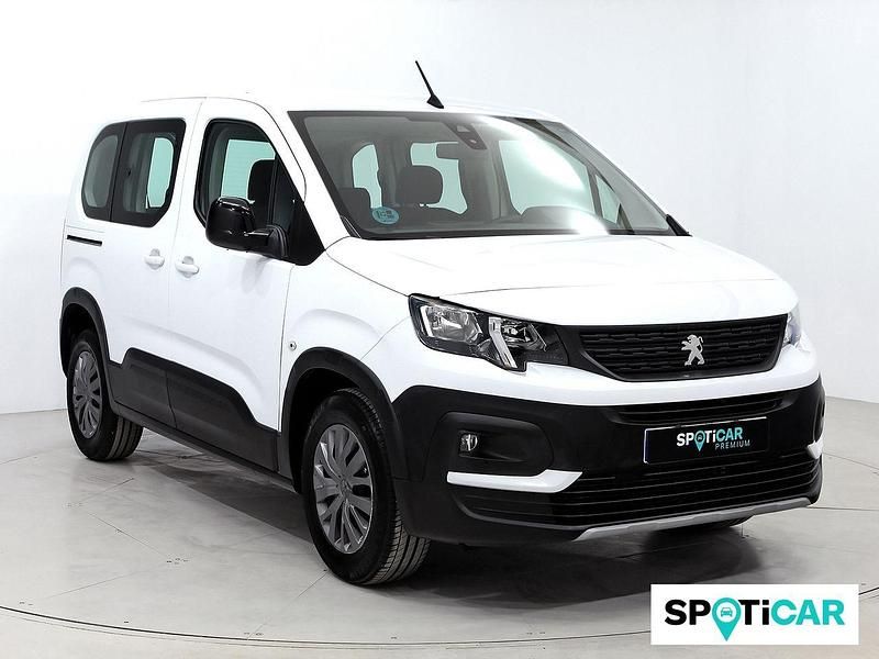 Blanco Usado 2022 Peugeot Rifter Active Monovolumen | 19.500 € (Precio justo) - Imagen 1/4