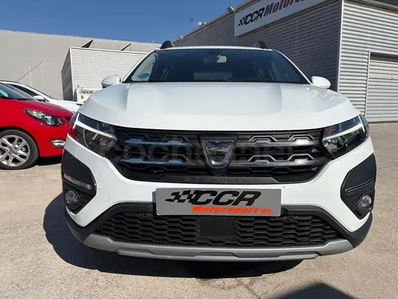 Usado Dacia Sandero Essentiel 101 CV (74 kW) 2021 Blanco Berlina