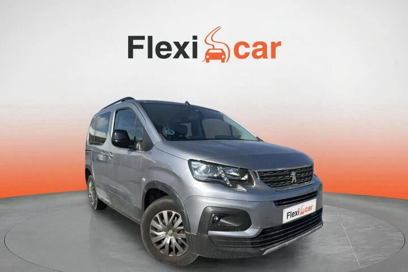 Gris Usado 2023 Peugeot Rifter GT Monovolumen | 18.990 € (Buen precio) - Imagen 1/4