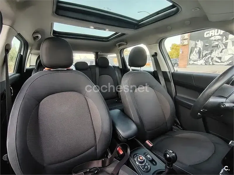 Usado Mini One Countryman 102 CV (75 kW) 2018 Blanco SUV