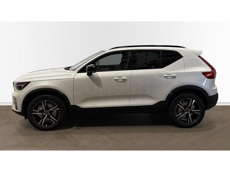 Nuevo Volvo XC40 Plus 163 CV (119 kW) 2025 Blanco SUV