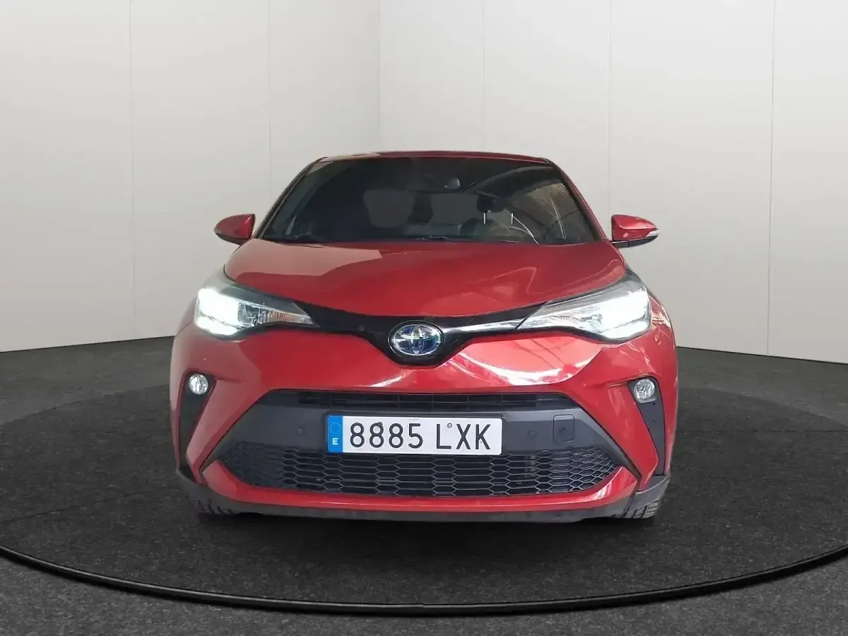 Usado Toyota C-HR Advance 122 CV (89 kW) 2022 Rojo SUV