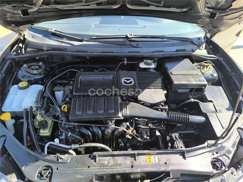 Usado Mazda 3 Active 105 CV (77 kW) 2006 Negro Berlina