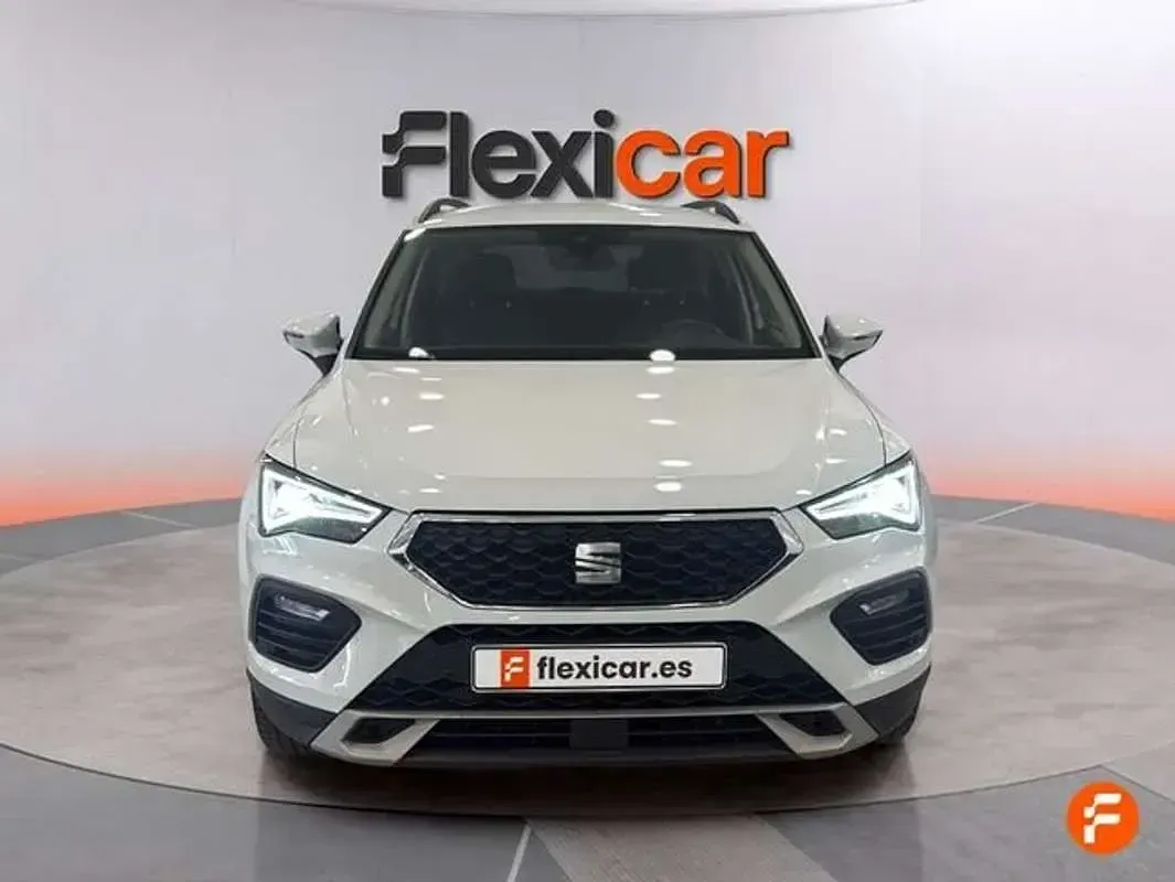 Usado Seat Ateca 150 CV (110 kW) 2023 Blanco SUV