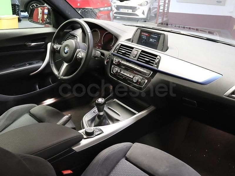Usado BMW 116 Shadowline 116 HP (85 kW) 2017 Cinzento Citadino