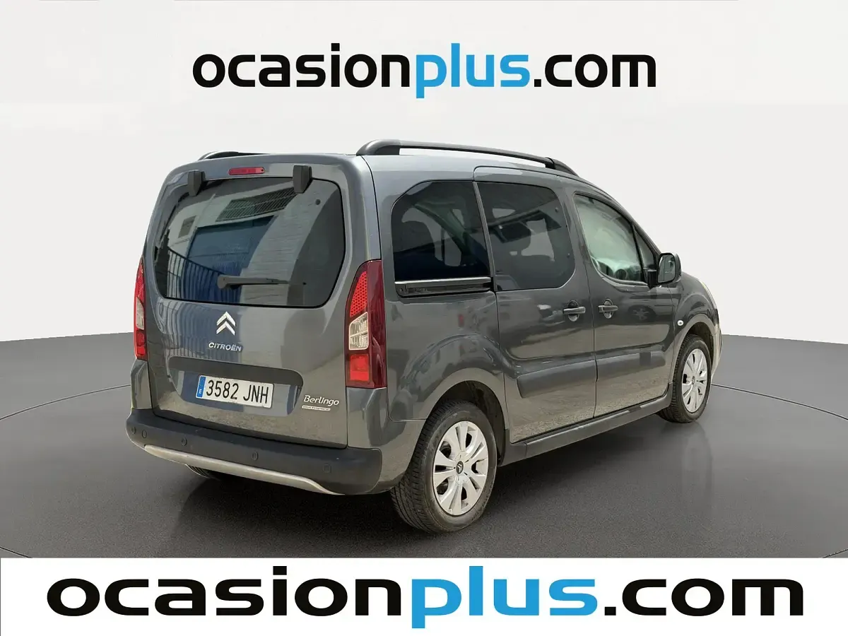 Usado Citroën Berlingo XTR 100 CV (73 kW) 2016 Gris Monovolumen
