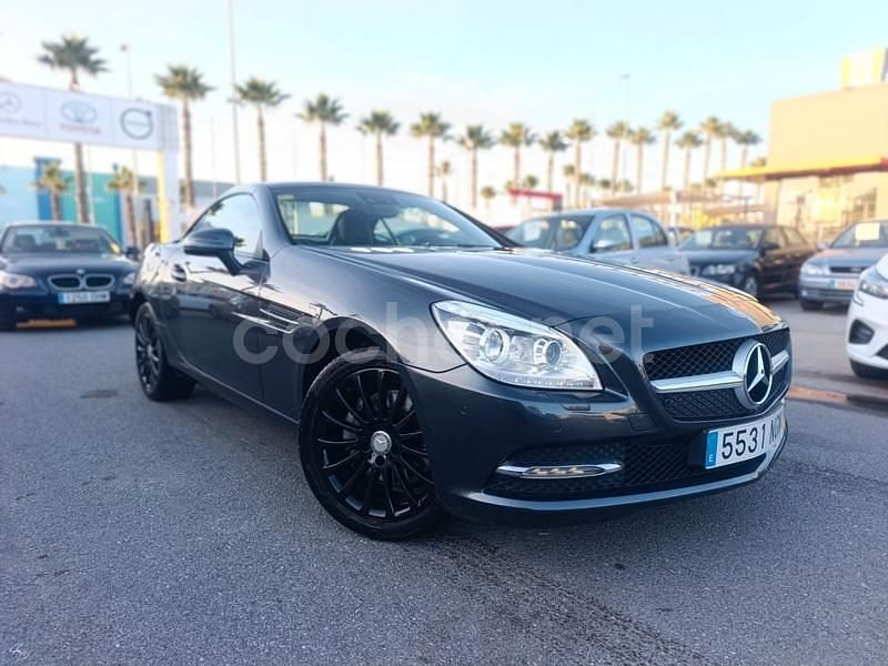 Usado Mercedes SLK250 204 CV (150 kW) 2015 Gris / plata Descapotable