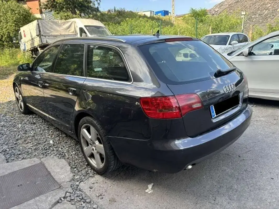 Usado Audi A6 S-Line 234 CV (172 kW) 2007 Negro Familiar